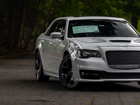 Used 2021 Chrysler 300 S w/ S Model Appearance Package RWD image 27