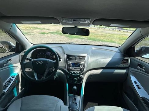 Used 2017 Hyundai Accent SE FWD image 26