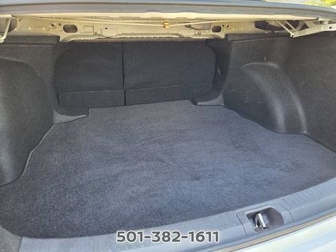 Used 2024 Toyota Corolla SE FWD image 17