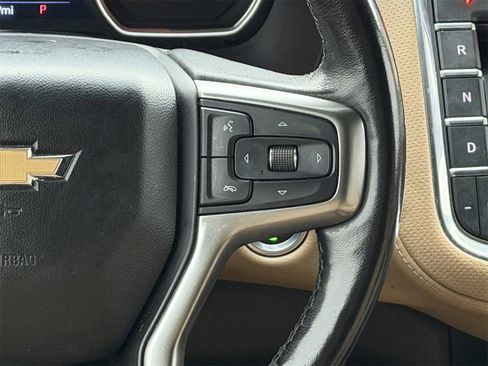 Used 2021 Chevrolet Tahoe Premier w/ Premium Package image 15