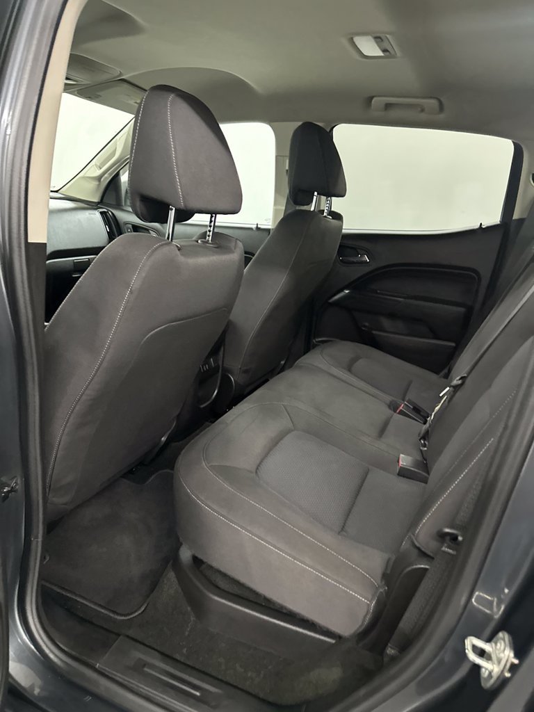 Used 2016 Chevrolet Colorado LT w/ LT Convenience Package AWD/4WD image 23