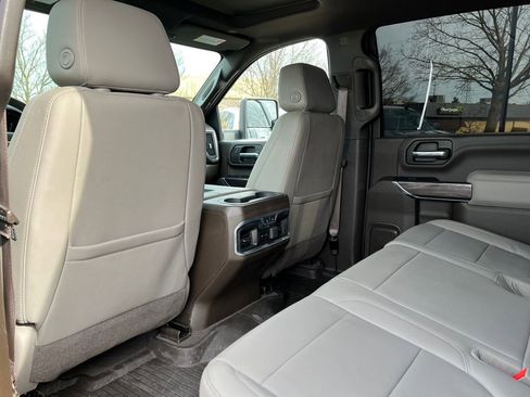 Certified 2022 Chevrolet Silverado 3500 LTZ w/ LTZ Premium Package image 43