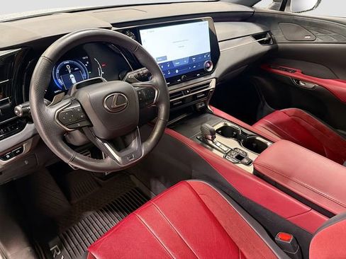 Used 2024 Lexus RX 500h F Sport w/ Convenience Package AWD/4WD image 9