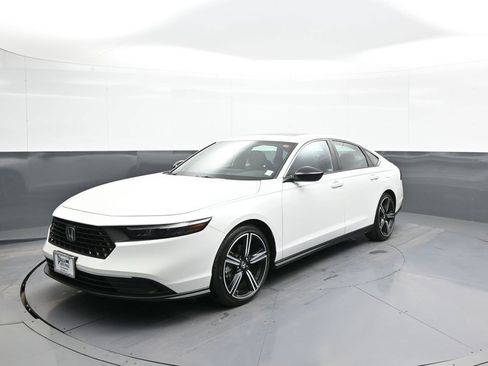 Certified 2023 Honda Accord Sport image 1