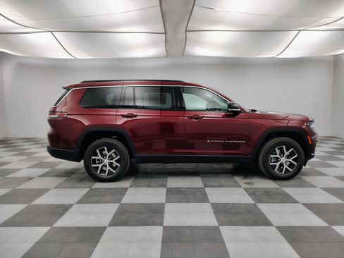 New 2025 Jeep Grand Cherokee L Limited image 12