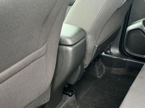 Used 2025 Chevrolet TrailBlazer LT FWD image 23