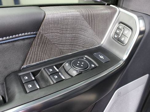 Used 2025 Ford F350 Platinum AWD/4WD image 80