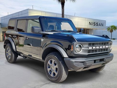 Used 2025 Ford Bronco Big Bend AWD/4WD image 9