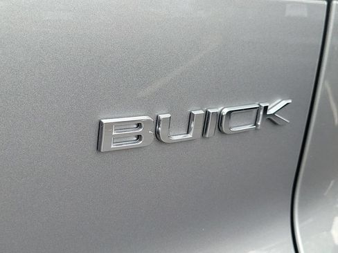Used 2026 Buick Enclave Preferred w/ Power Package AWD/4WD image 8