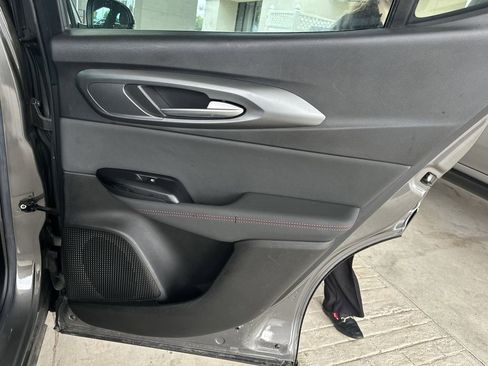 Used 2024 Alfa Romeo Tonale Veloce image 33