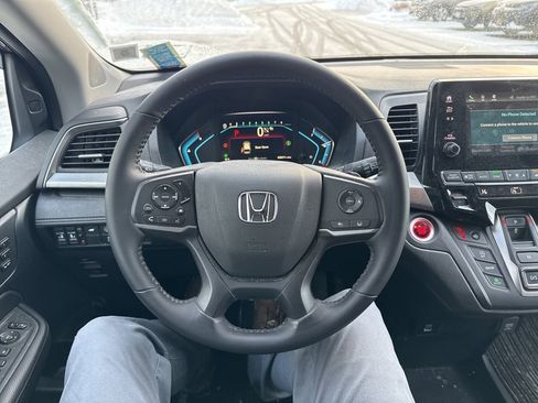 Used 2024 Honda Odyssey EX-L image 9