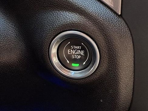 Used 2024 Chevrolet Silverado 1500 Custom image 12