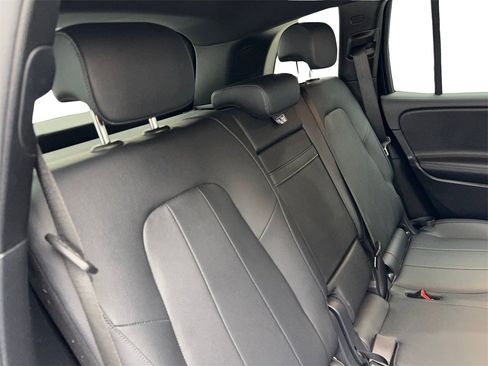 Used 2023 Mercedes-Benz EQB 300 4MATIC image 39