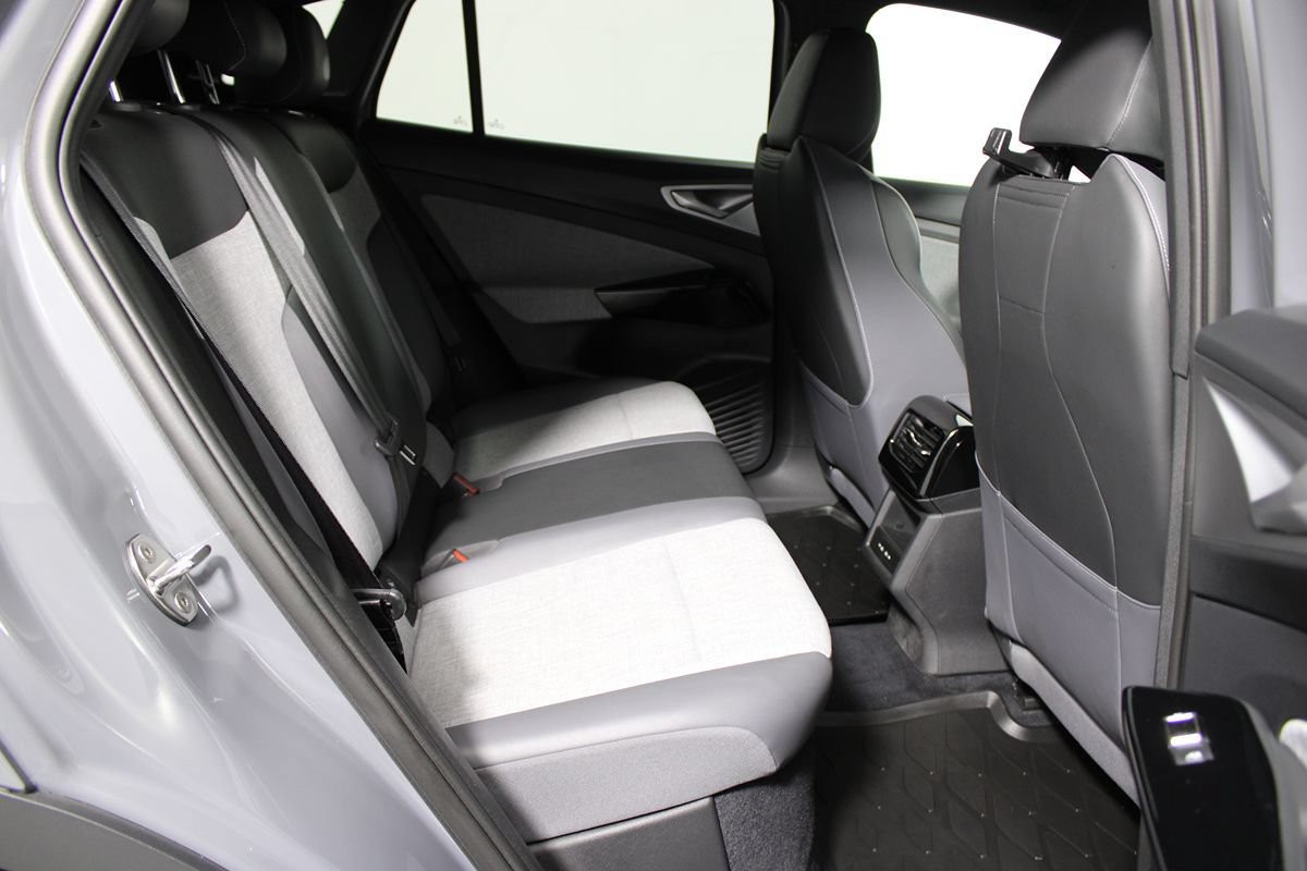 Used 2024 Volkswagen ID.4 2WD image 26