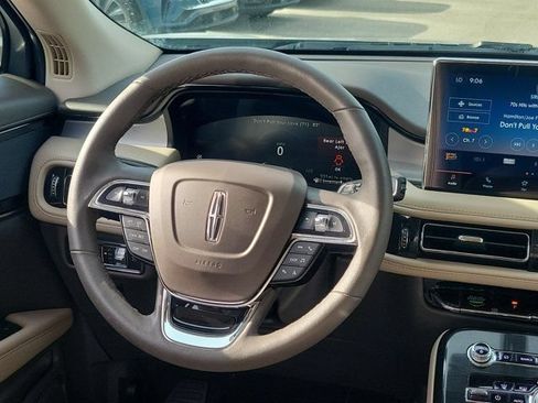 Certified 2022 Lincoln Nautilus FWD image 19