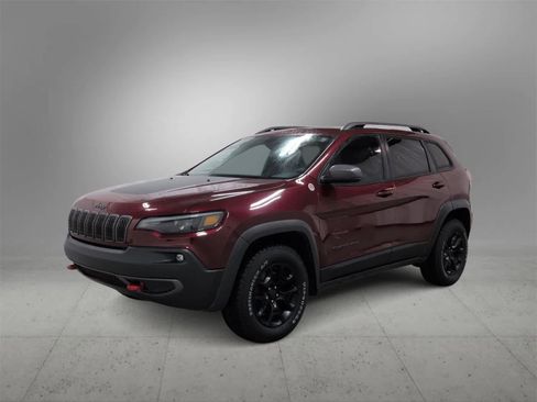 Certified 2019 Jeep Cherokee Trailhawk w/ Cold Weather Group image 4