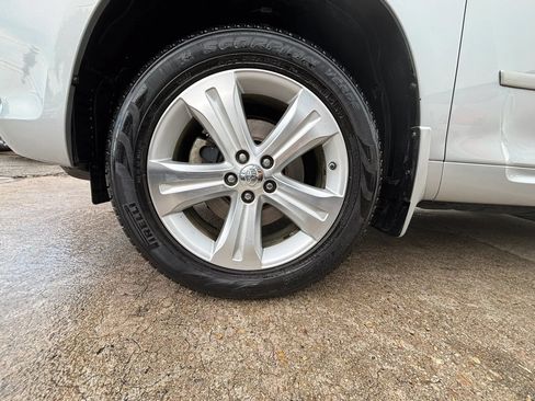Used 2008 Toyota Highlander Limited FWD image 15