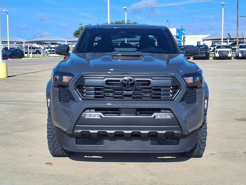 Used 2026 Toyota Tacoma TRD Sport AWD/4WD image 2