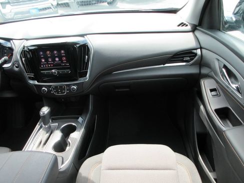 Certified 2020 Chevrolet Traverse LS FWD image 16