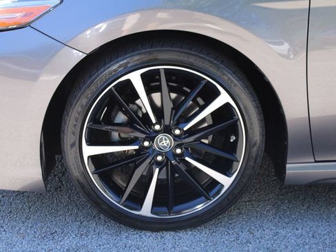 Used 2018 Toyota Camry XSE w/ Audio Package FWD image 33