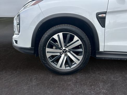 Used 2024 Mitsubishi Outlander Sport AWD image 14