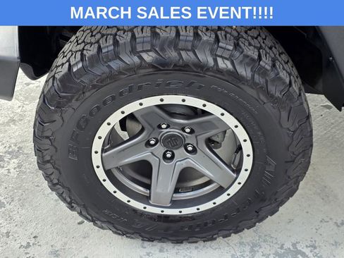 Used 2018 Jeep Wrangler Unlimited Sport S image 29