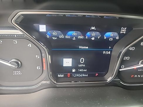 Used 2021 GMC Sierra 1500 AT4 w/ AT4 Premium Package AWD/4WD image 12