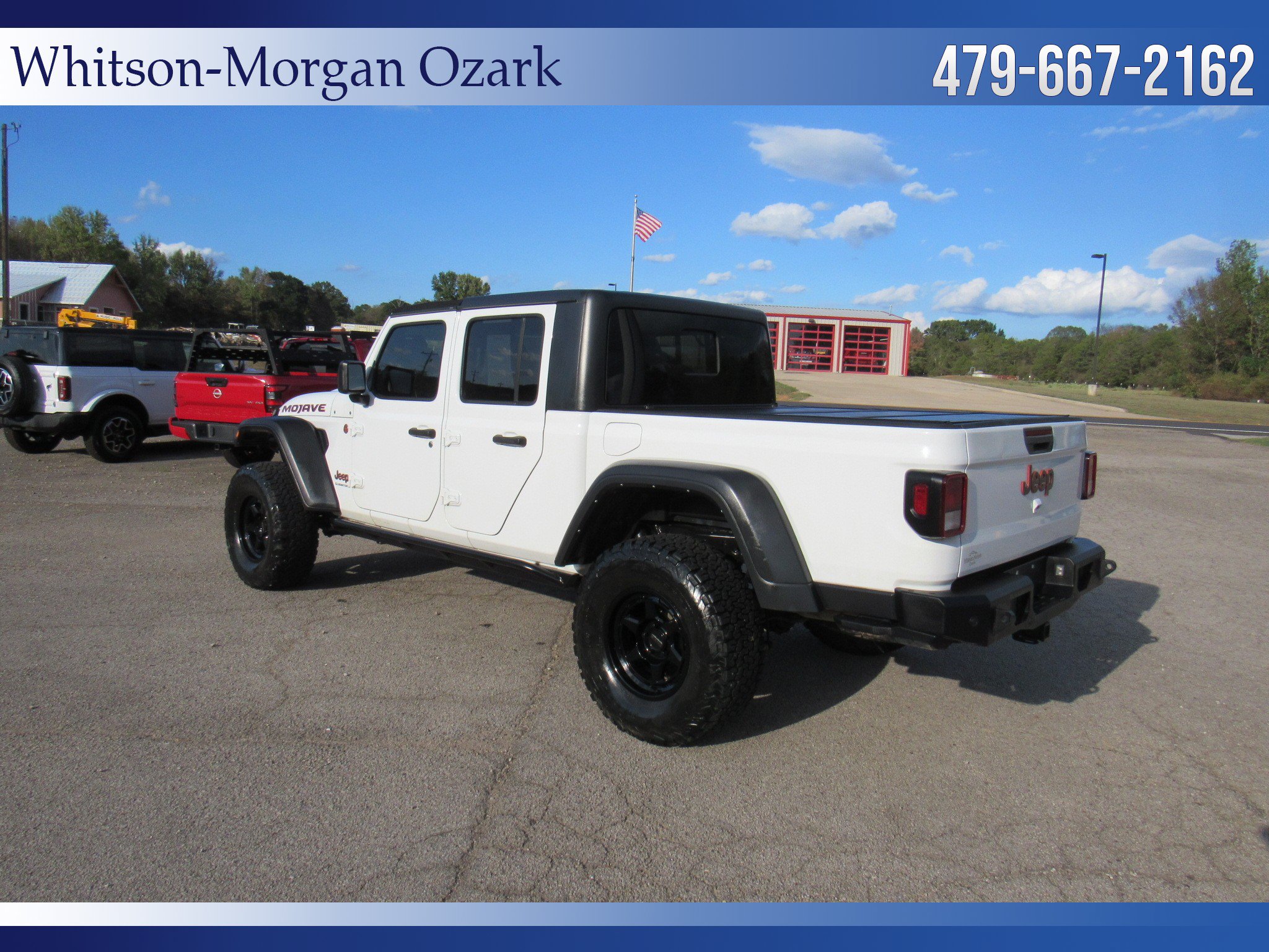 Used 2023 Jeep Gladiator Mojave w/ Trailer Tow Package AWD/4WD image 11