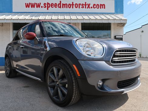 Used 2016 MINI Cooper Countryman FWD image 6