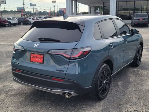 Used 2026 Honda HR-V Sport image 2