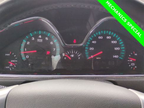 Used 2015 Chevrolet Traverse LT image 40