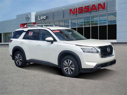 Certified 2024 Nissan Pathfinder SL