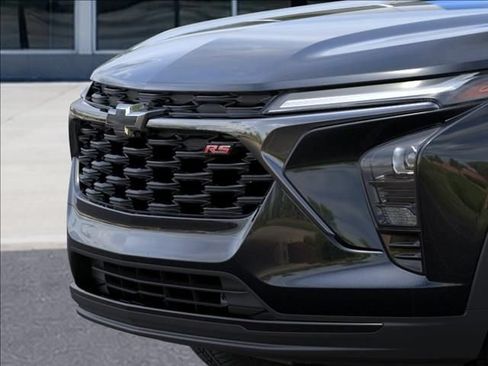 New 2026 Chevrolet Trax RS w/ Driver Confidence Package FWD image 13