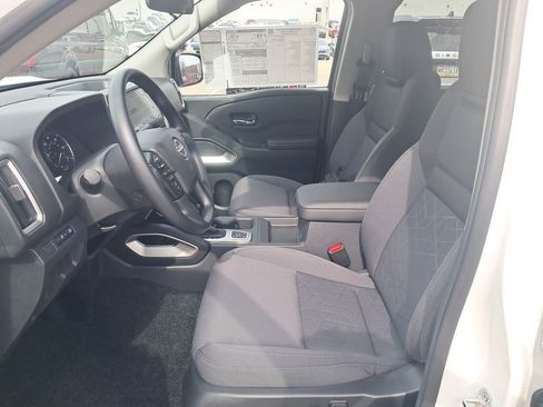 New 2026 Nissan Frontier SV w/ Tow Package image 10