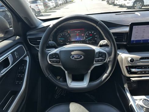 Certified 2023 Ford Explorer XLT w/ Equipment Group 202A AWD/4WD image 14