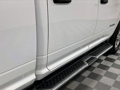 Used 2024 RAM 3500 Big Horn image 37