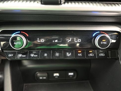 Used 2023 Kia K5 GT-Line AWD/4WD image 31