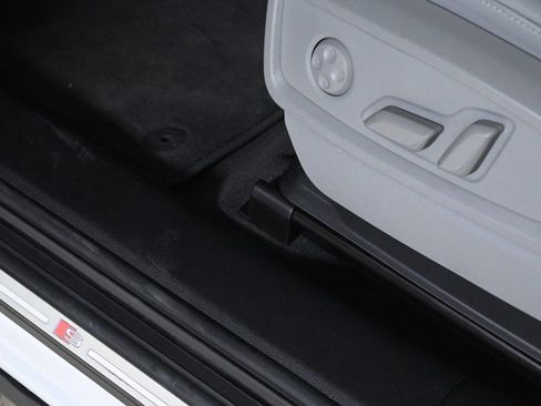 Certified 2023 Audi Q5 2.0T Premium Plus w/ Premium Plus Package image 20