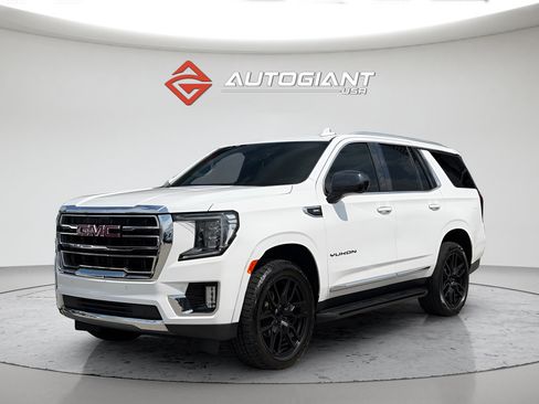 Used 2023 GMC Yukon SLT AWD/4WD image 2