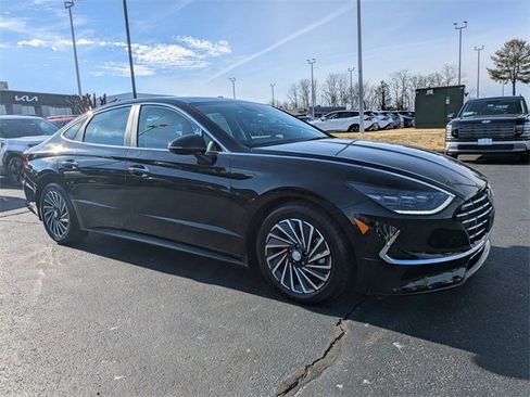 Certified 2023 Hyundai Sonata Limited image 1