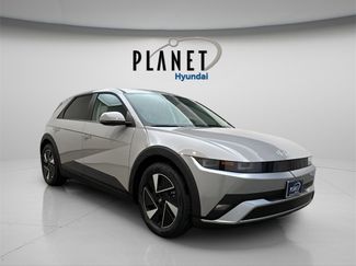 New 2026 Hyundai Ioniq 5 SEL video 1