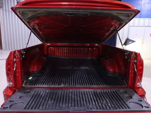 Used 2006 Dodge Ram 1500 Truck 2WD Quad Cab w/ Communication Pkg image 28