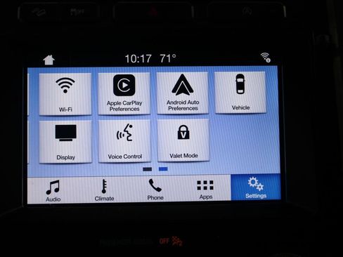 Used 2019 Ford Expedition XLT w/ Equipment Group 201A AWD/4WD image 32