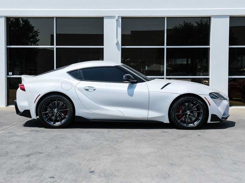 Used 2023 Toyota Supra RWD image 6