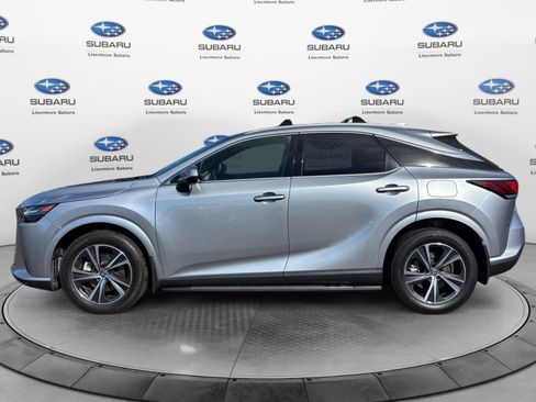 Used 2024 Lexus RX 350 Premium w/ Convenience Package FWD image 3