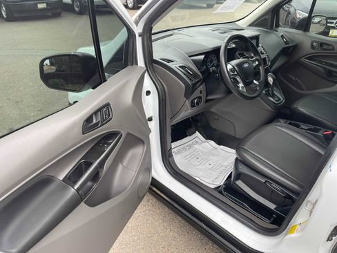 Used 2022 Ford Transit Connect XL image 16
