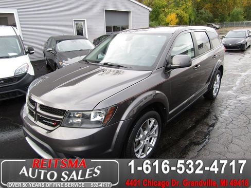 Used 2018 Dodge Journey GT w/ Driver Convenience Group image 1