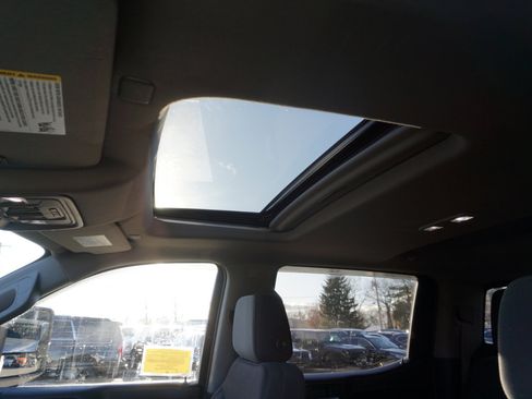 Used 2021 GMC Sierra 1500 Elevation image 28