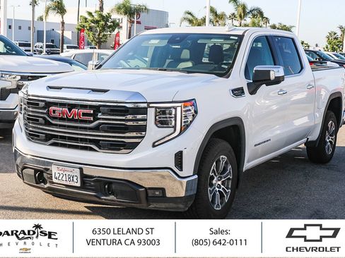 Used 2025 GMC Sierra 1500 SLT RWD image 1