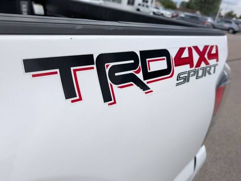Used 2021 Toyota Tacoma TRD Sport w/ Technology Package AWD/4WD image 29